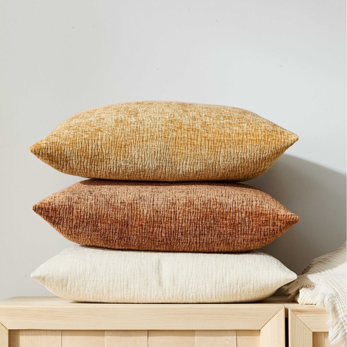 ปลอกหมอนอิงผ้าเชนิลล์ลายจีบเนื - Textured Throw Natural บทวิจารณ์และราคา